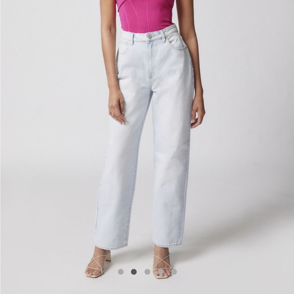 ABrand A Carrie High Rise Jean - Millie Light Wash Straight Leg Faded Blue Jeans